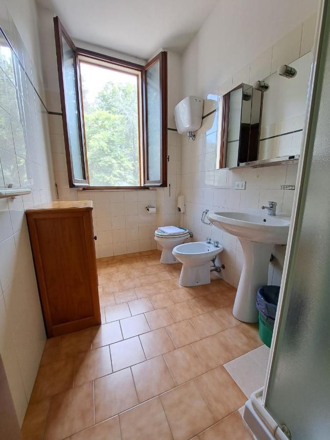 Villa Casa Per Ferie Ulivo D'Asís Exterior foto